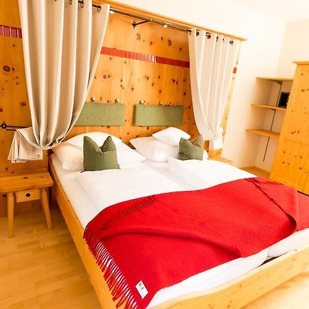 Ortners Mauerwirt - Leistbarer Luxus Apartment Бад Клайнкирххайм Екстериор снимка