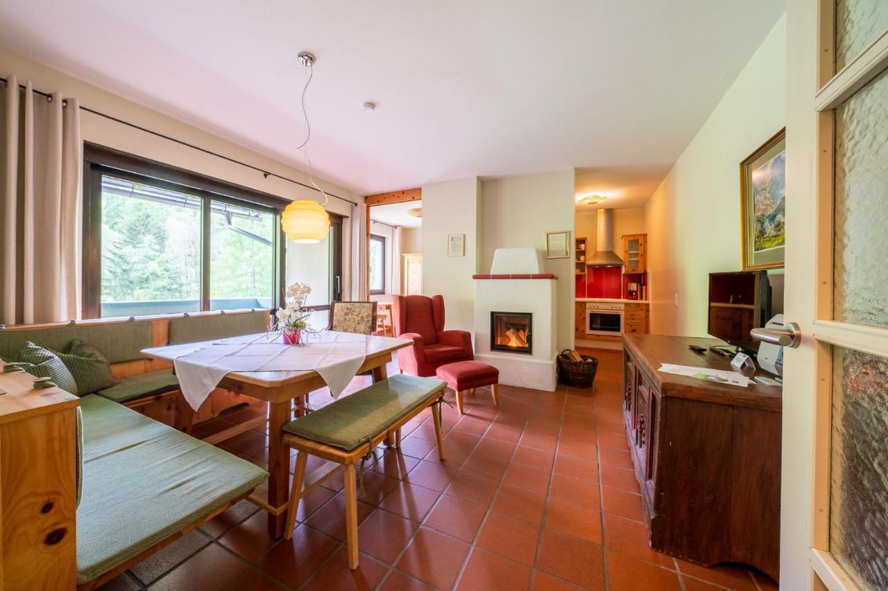 Ortners Mauerwirt - Leistbarer Luxus Apartment Бад Клайнкирххайм Екстериор снимка