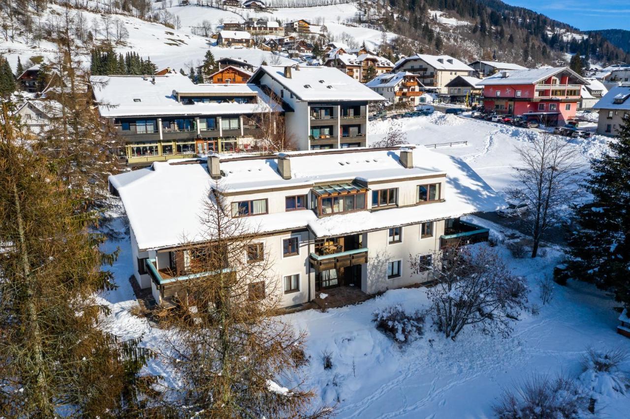 Ortners Mauerwirt - Leistbarer Luxus Apartment Бад Клайнкирххайм Екстериор снимка