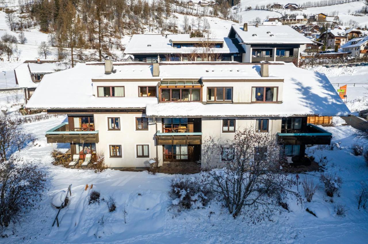 Ortners Mauerwirt - Leistbarer Luxus Apartment Бад Клайнкирххайм Екстериор снимка