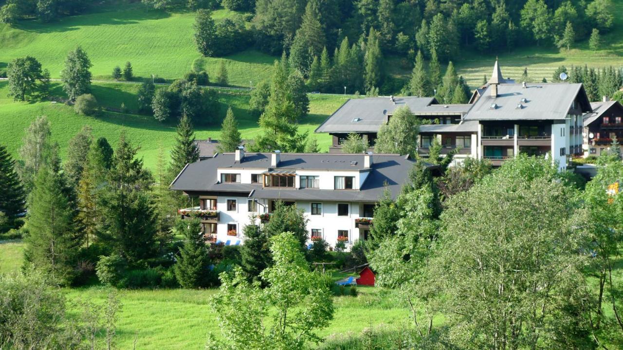 Ortners Mauerwirt - Leistbarer Luxus Apartment Бад Клайнкирххайм Екстериор снимка